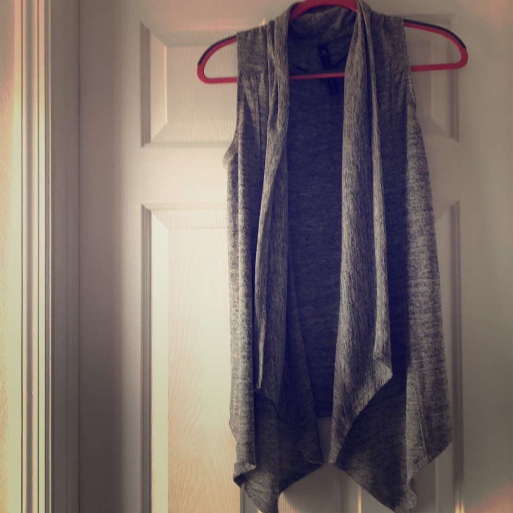 Asymmetrical sleeveless sweater